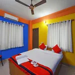 Alankar Guest House